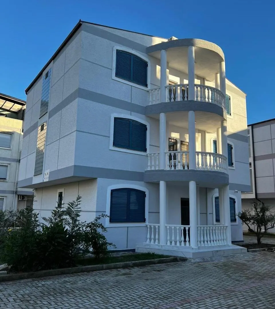 Amelia Apartments 골렘