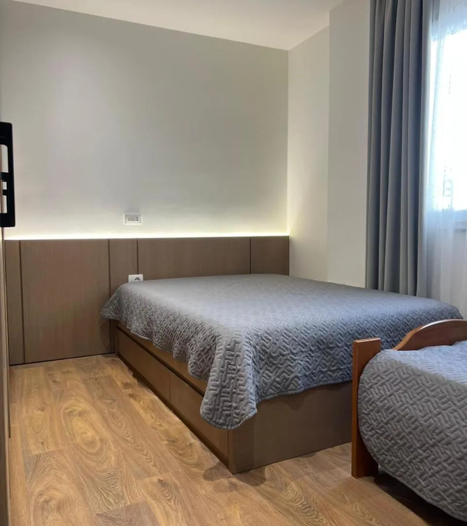 Amelia Apartments 골렘